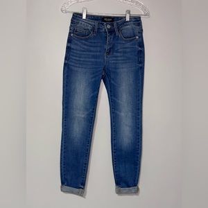 Judy Blue Cuffed Mid-Rise Skinny Fit Jeans Size 5